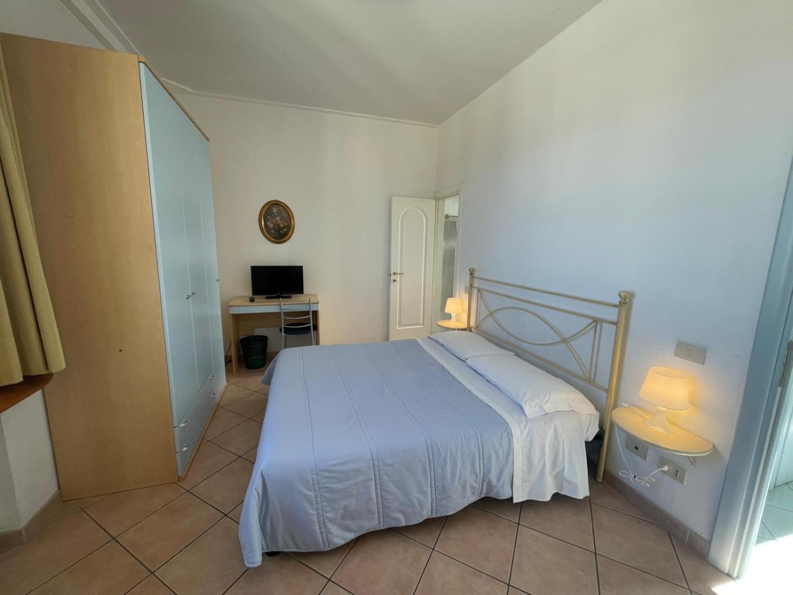 Отель Girasole House Флоренция Номер фото